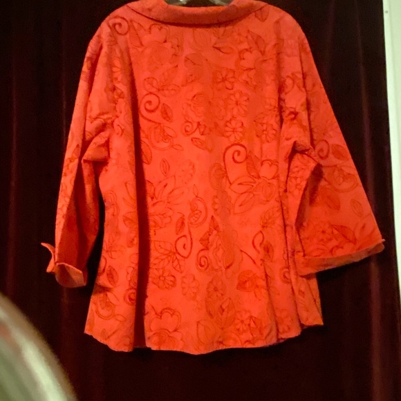 Sarah B Woman dress shirt - Picture 3 of 3